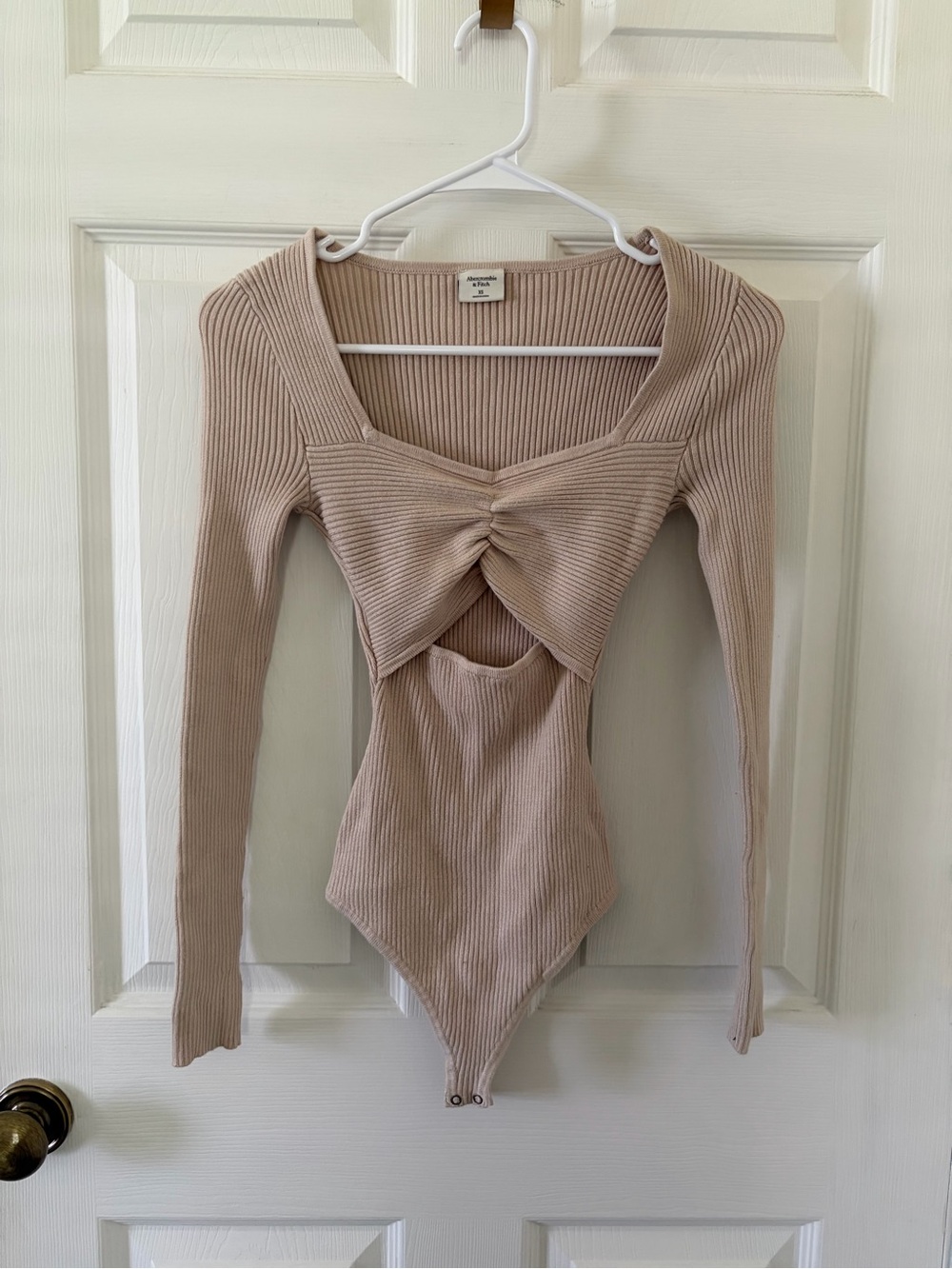 Abercrombie & Fitch Ribbed Twist-Front Long Sleeve Bodysuit in Beige
